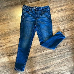 American Eagle Hi-Rise Jeggings